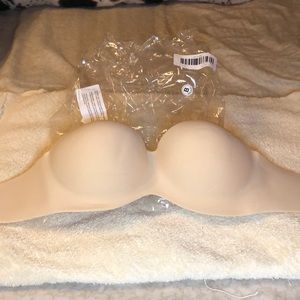NWT Invisible padded bra